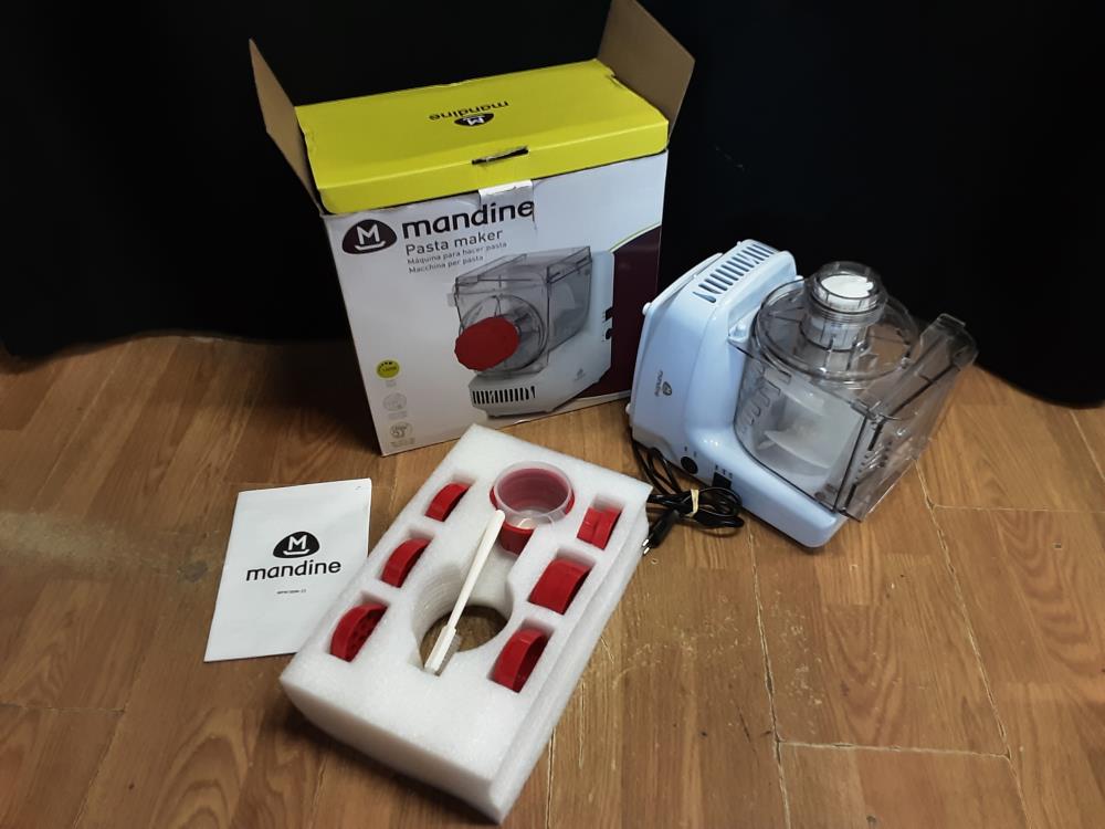 MACHINE A PATE MANDINE 180W