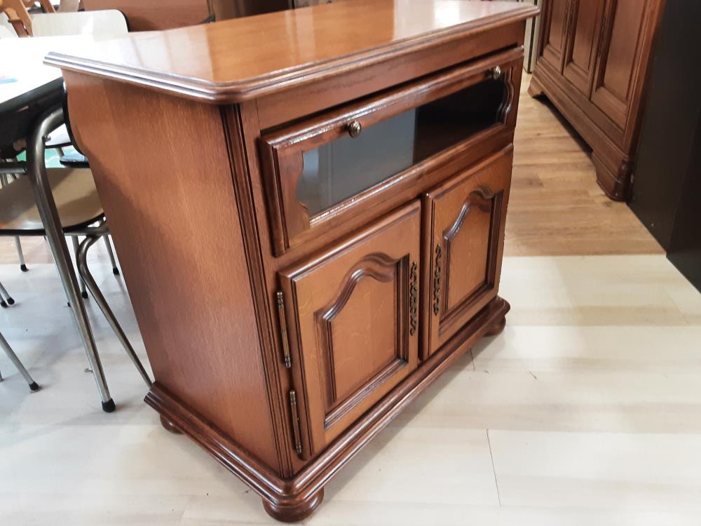 MEUBLE TELE EN CHENE 2 PORTES 2 PLATEAUX PIVONTANT