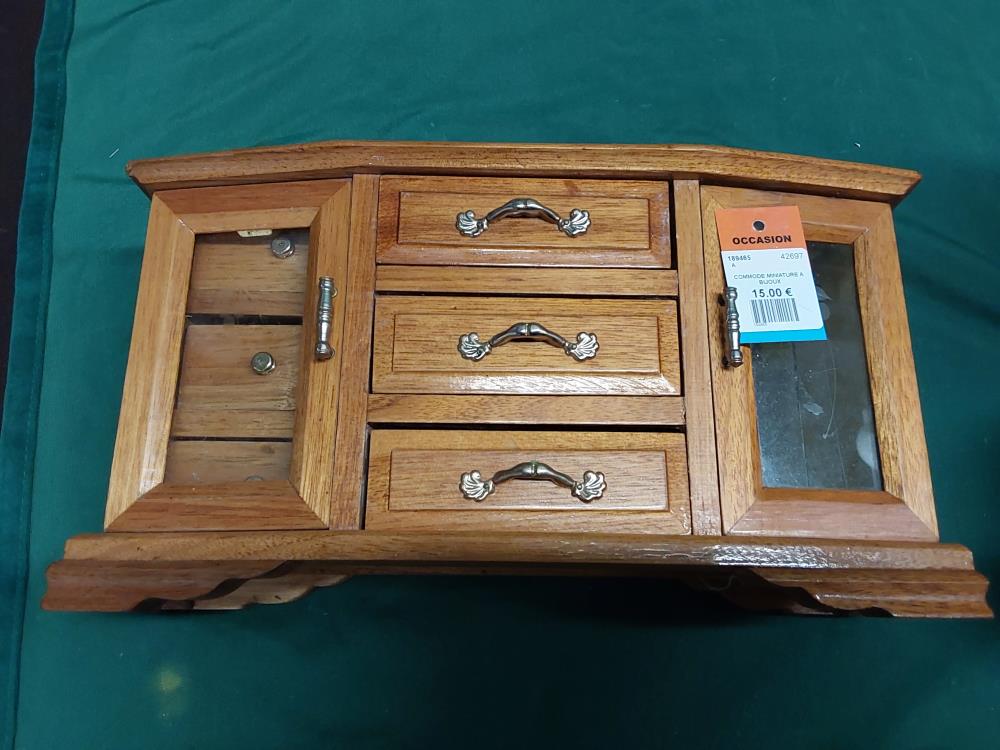 COMMODE MINIATURE A BIJOUX