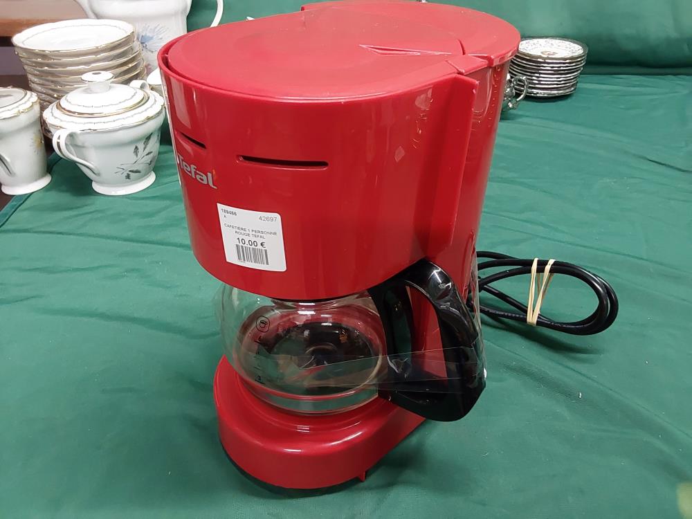 CAFETIÈRE 1 PERSONNE ROUGE TEFAL