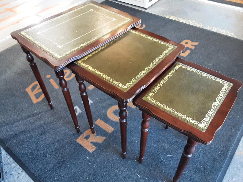 LOT DE 3 TABLES GYGOGNE
