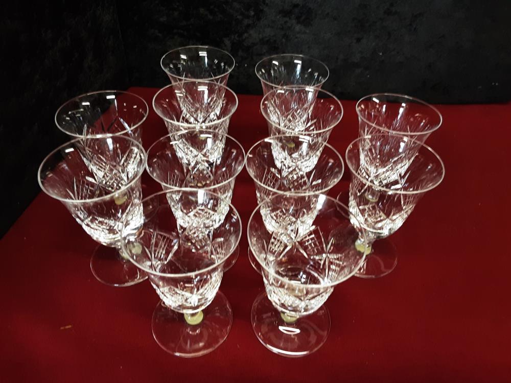 LOT DE 12 VERRES A PORTO CRISTAL DE LORRAINE