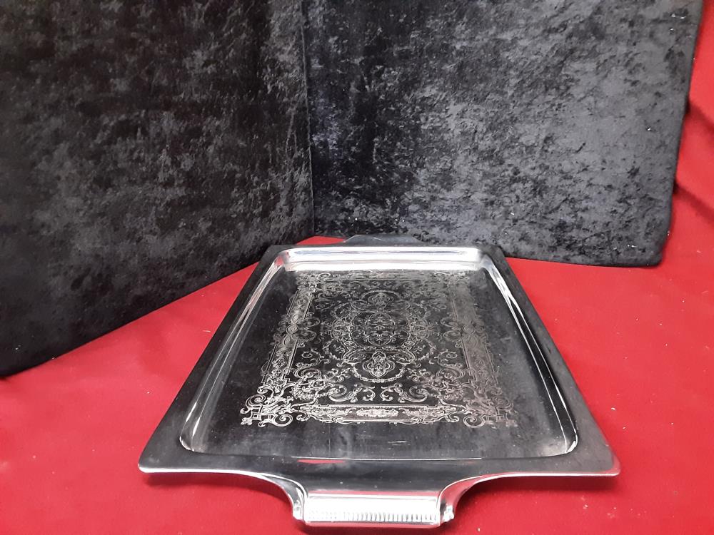 PLATEAU INOX A ANSES RECTANGULAIRE