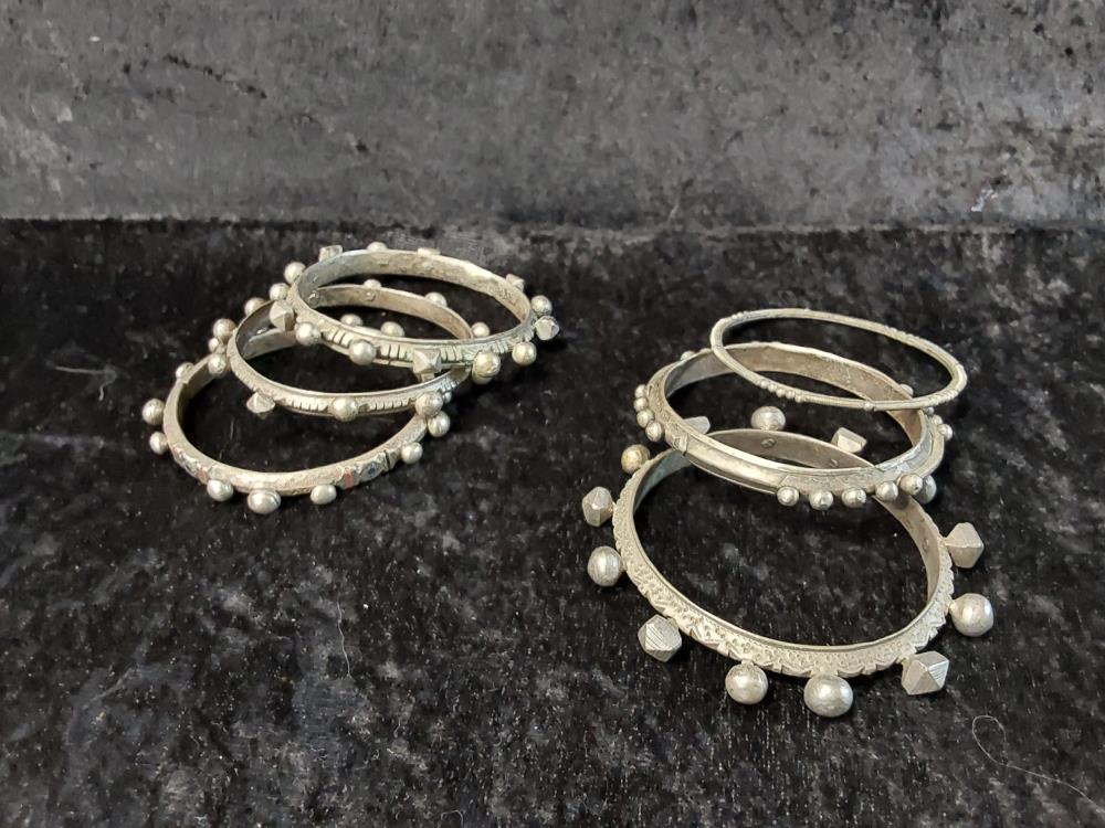 LOT DE 3 BRACELETS RIGIDES MÉTAL 