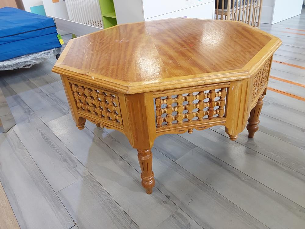 TABLE ORIENTALE OCTOGONALE