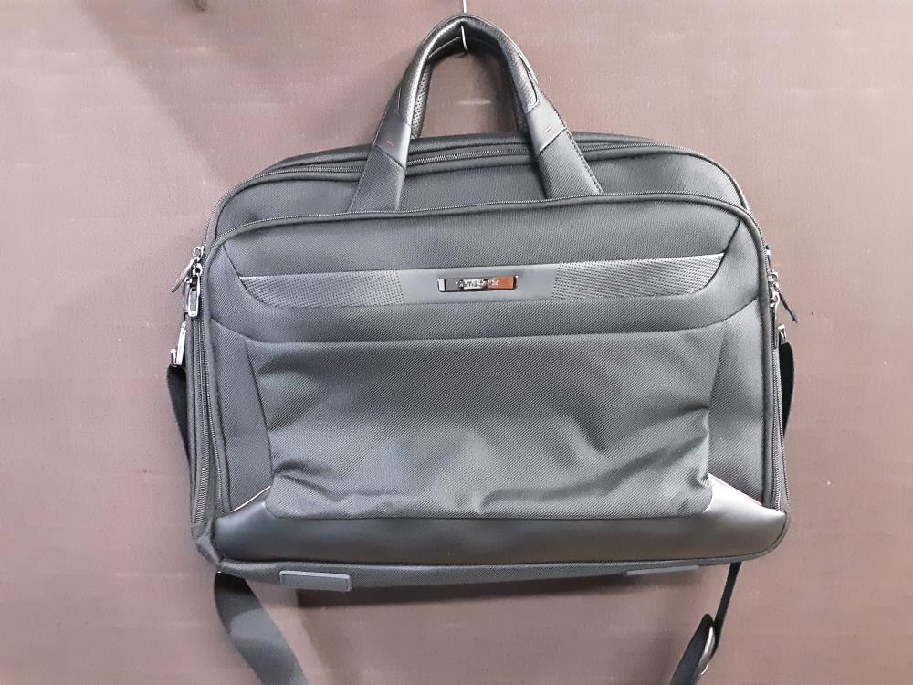 SAC 3 ORDINATEUR BUISNESS SAMSONITE