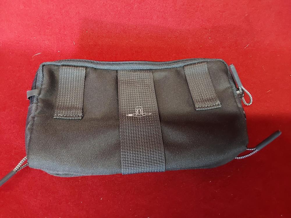 PORTEFEUILLE 24 LONG POUR CEINTURE EN TOILE NOIRE