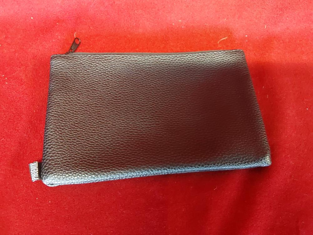 POCHETTE 22 CUIR GRAINÉ PHOENIX 