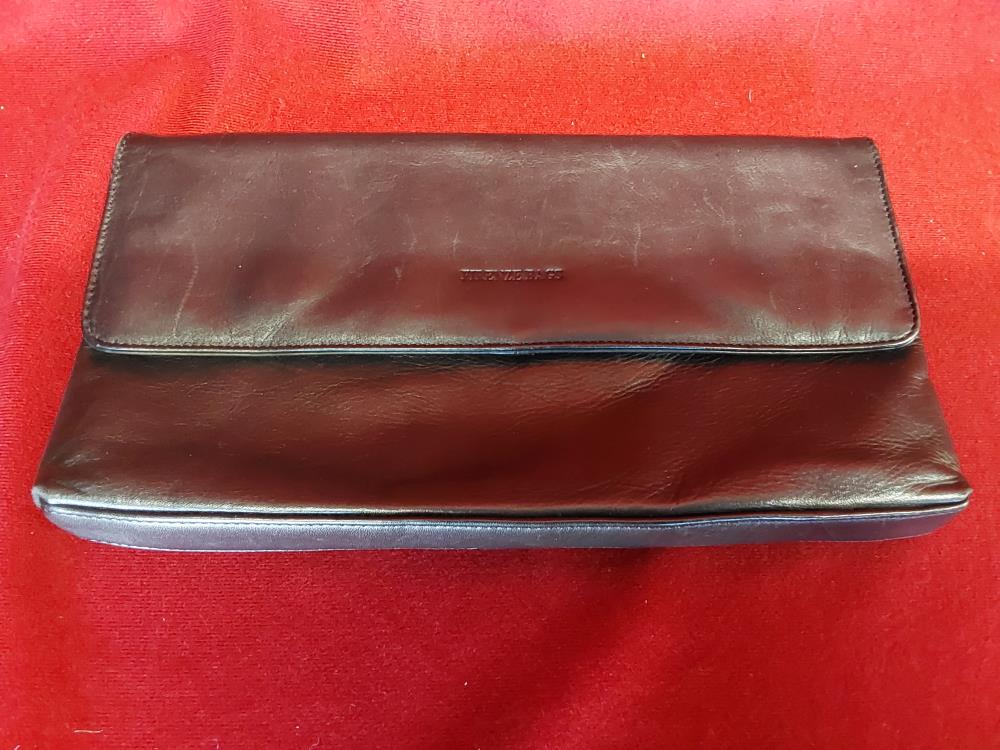 POCHETTE 21 LONGUE CUIR NOIR FIRENZE