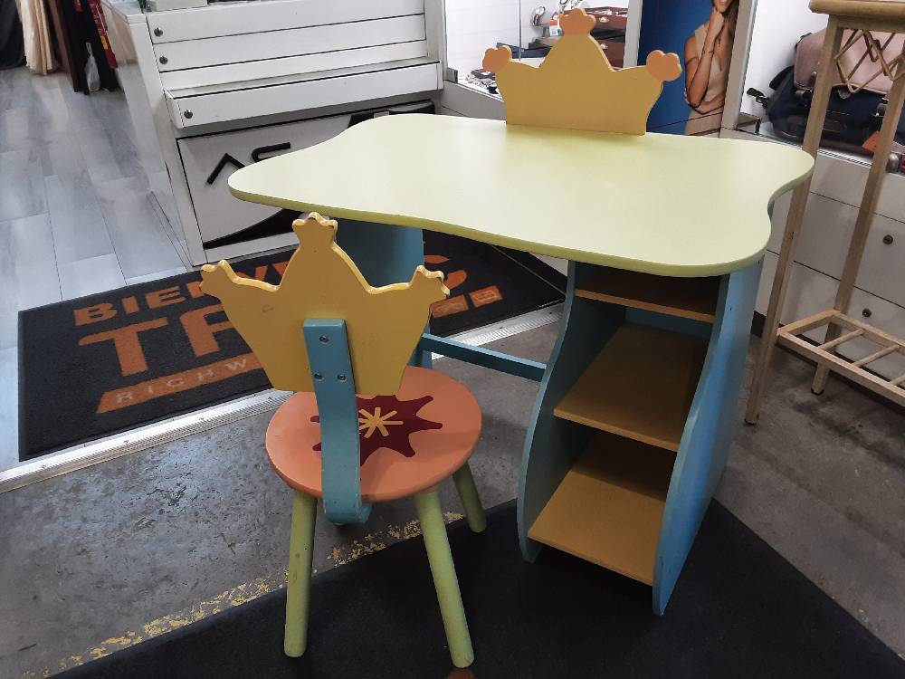 BUREAU ENFANT + CHAISE MULTICOLOR