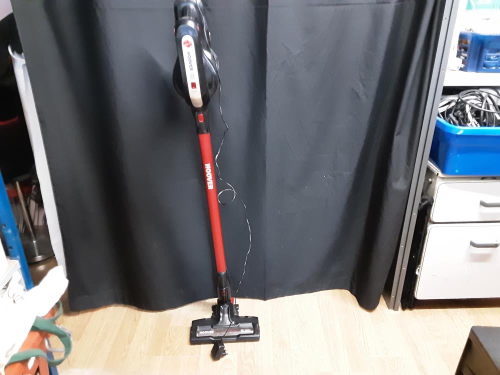 ASPIRATEUR BALAI HOOVER
