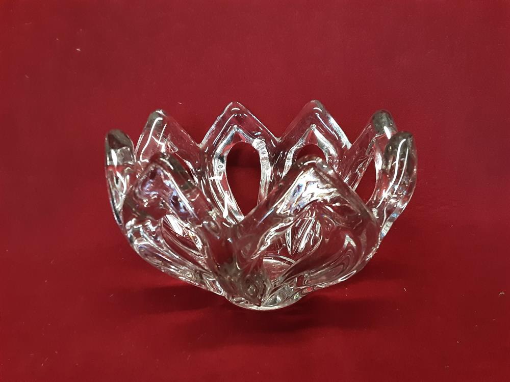 COUPE A FRUITS AJOURÉ  EN CRISTAL A RESTAURER