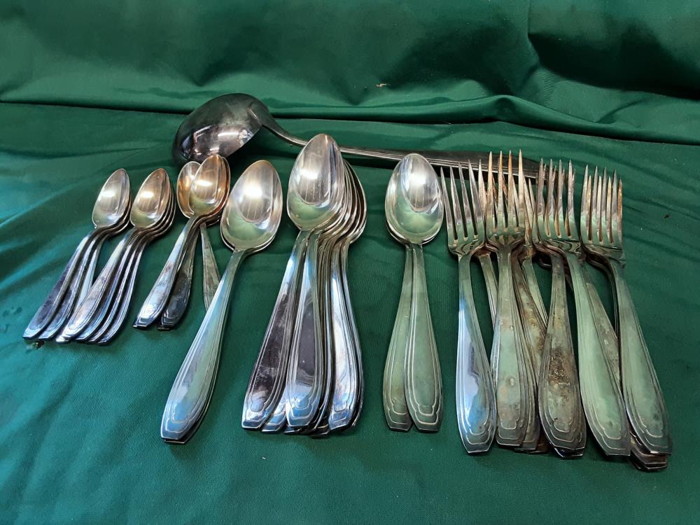 MÉNAGÈRE EN M.A APOLLO 37 PCS
