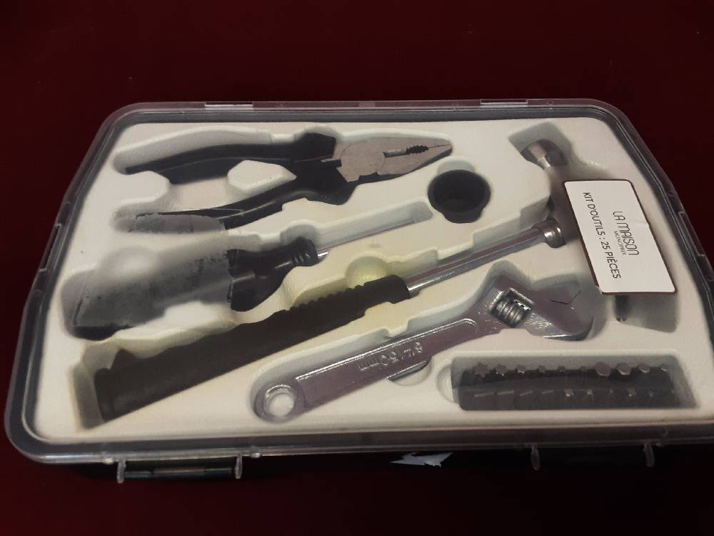 MALETTE À OUTILS 
