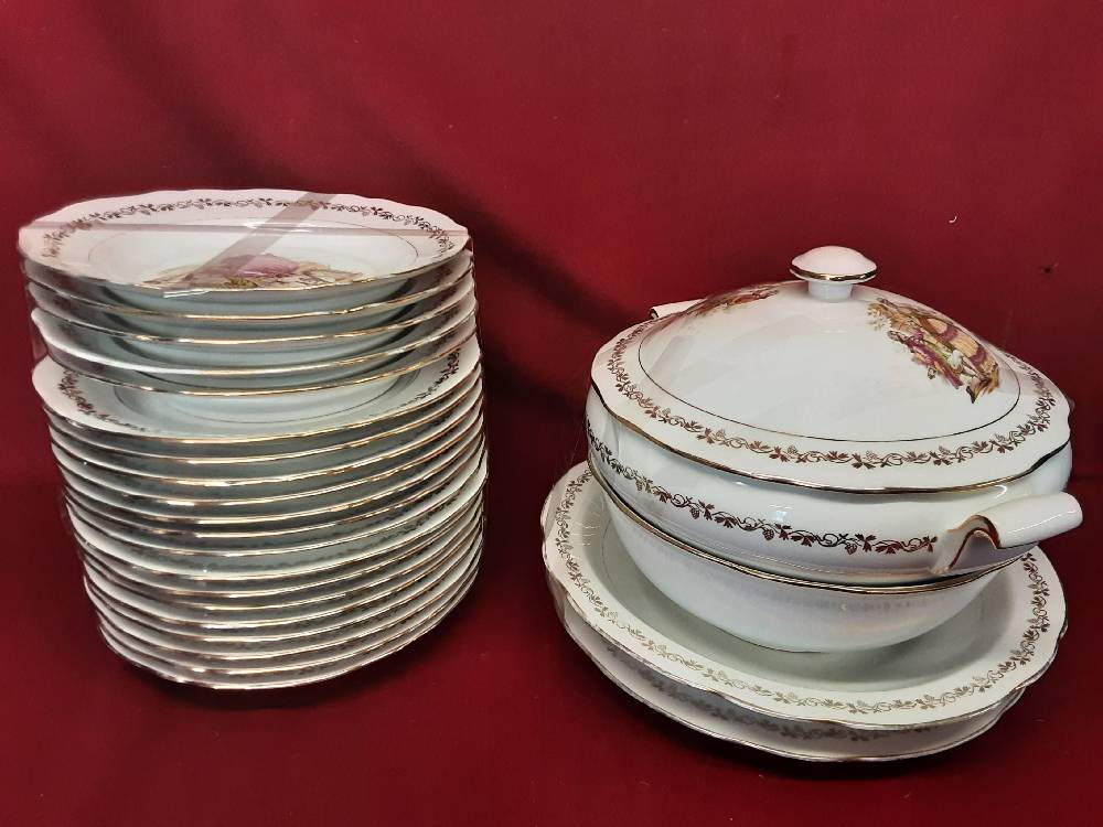 SERVICE EN PORCELAINE 24 PCS DÉCOR ROMANTIQUE