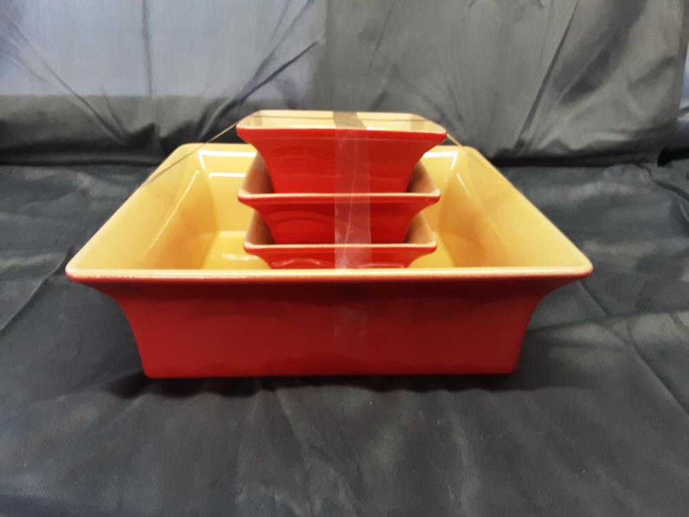 LOT DE 3 COUPELLES + PLAT JAUNE ET ROUGE