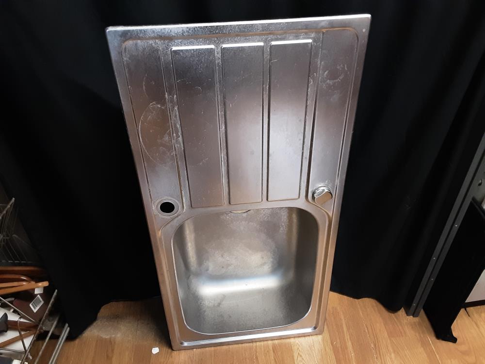 EVIER INOX 1 BAC ENCASTRABLE