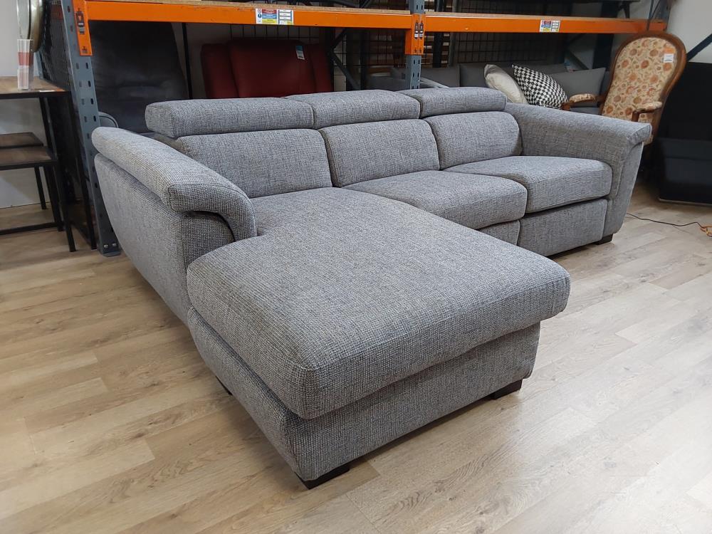 CANAPE 4 PLACES MONOBLOC POLTRONESOFA JAMAIS SERVI 1 RELAX ELECTRIQUE