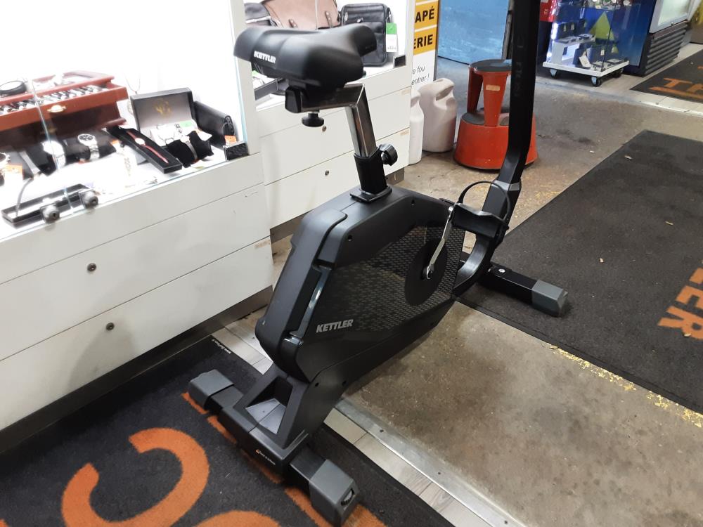 VELO D APPARTEMENT KETTLER
