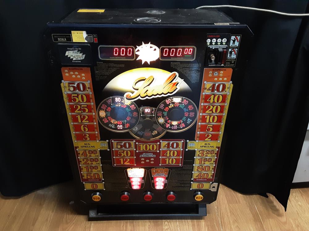 MACHINE A SOUS VENDUE SANS CLEF