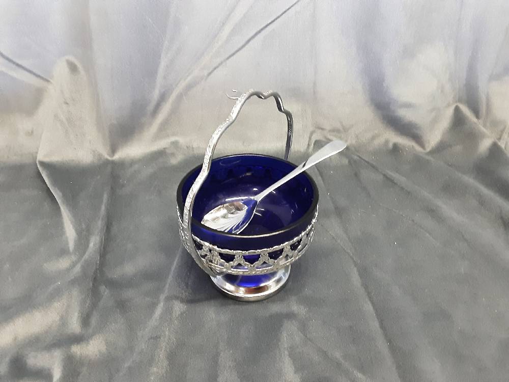 SUCRIER AVEC CUILLÈRE MÉTAL ET VERRE BLEU 