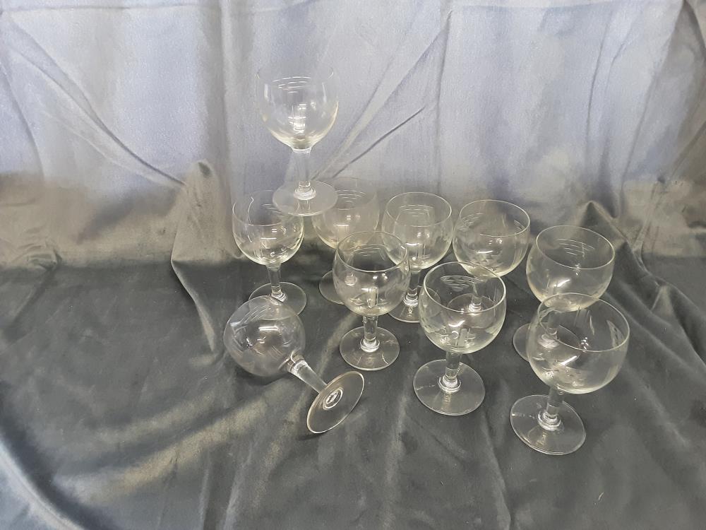LOT DE 10 VERRES A PORTO 