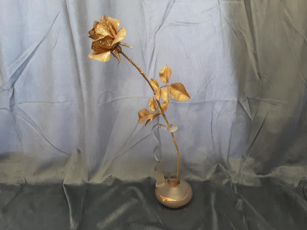 SOLIFLORE VERRE SOUFFLÉ AVEC FLEUR DORÉE