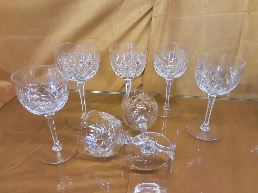 LOT DE 6 VERRES À VIN EN CRISTAL 
