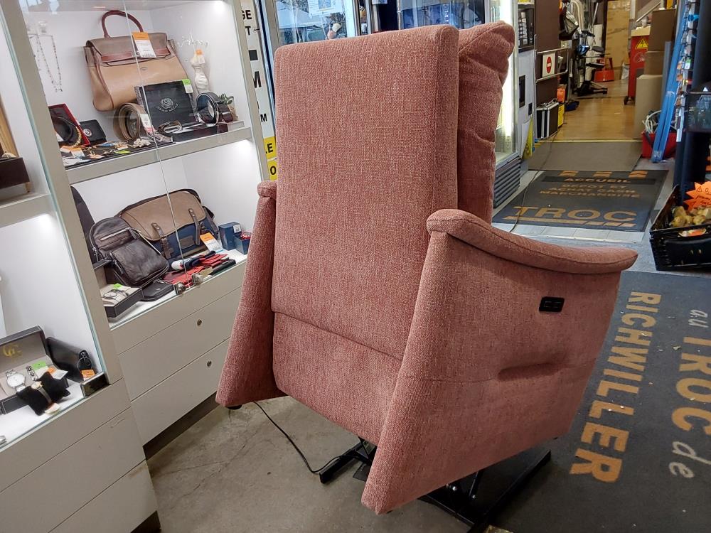 FAUTEUIL RELAX ELECTRIQUE RELEVEUR TISSUS ROSE  2 MOTEURS