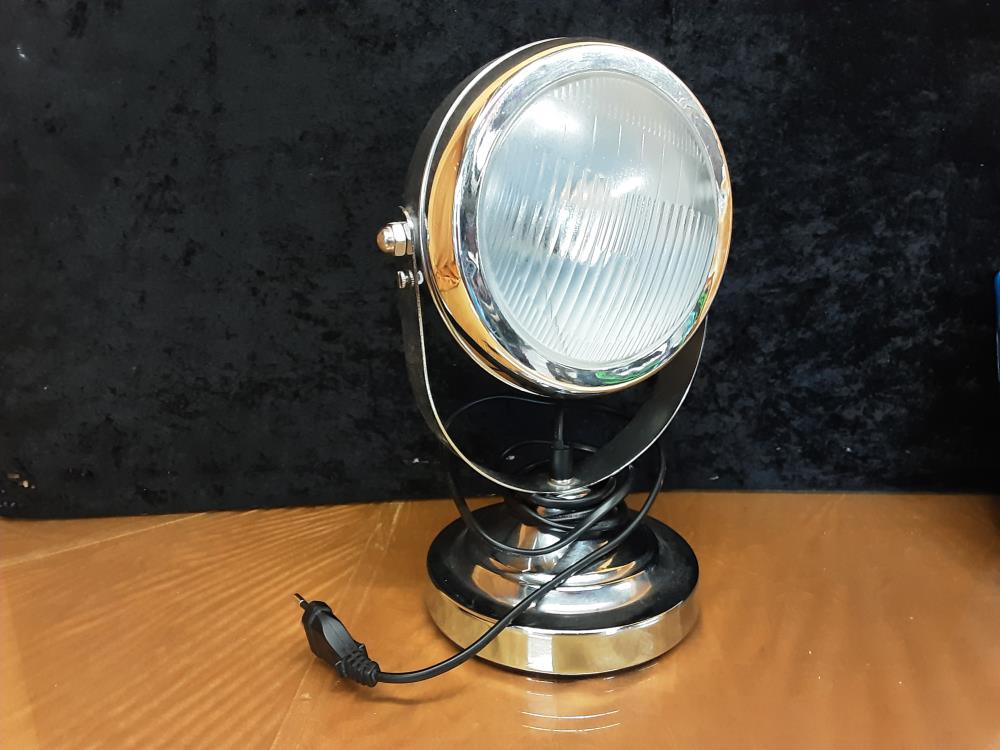 LAMPE PHARE TACTILE METAL CHROME