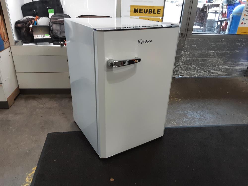 FRIGO TABLE TOP VEDETTE