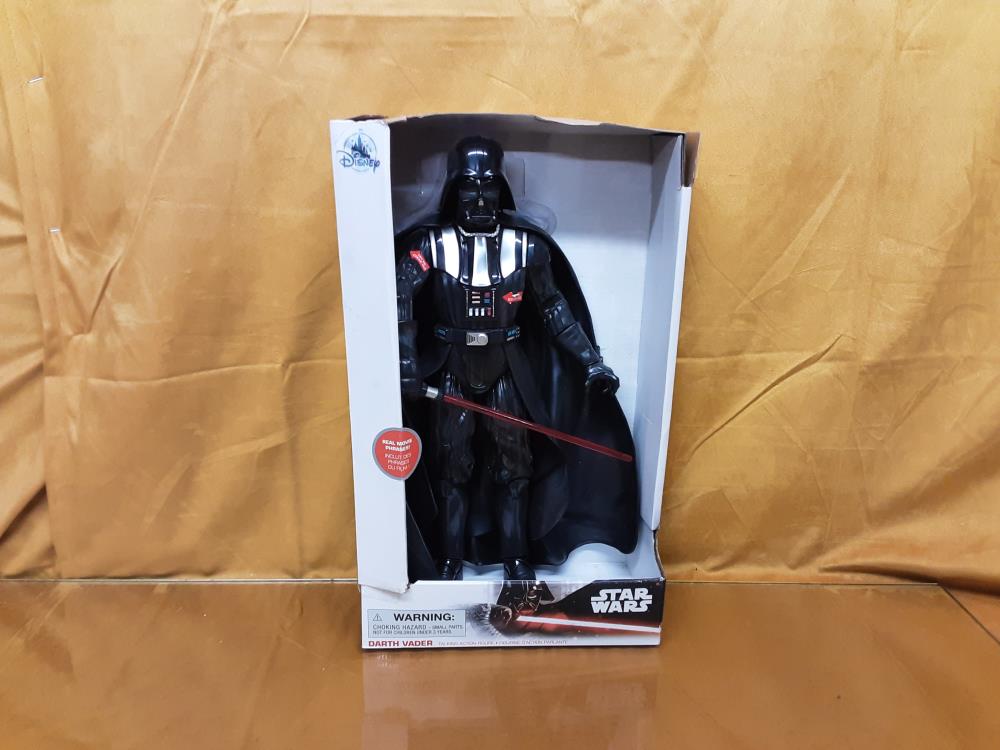 FIGURINE VOCALE ARTICULÉE DARK VADOR 