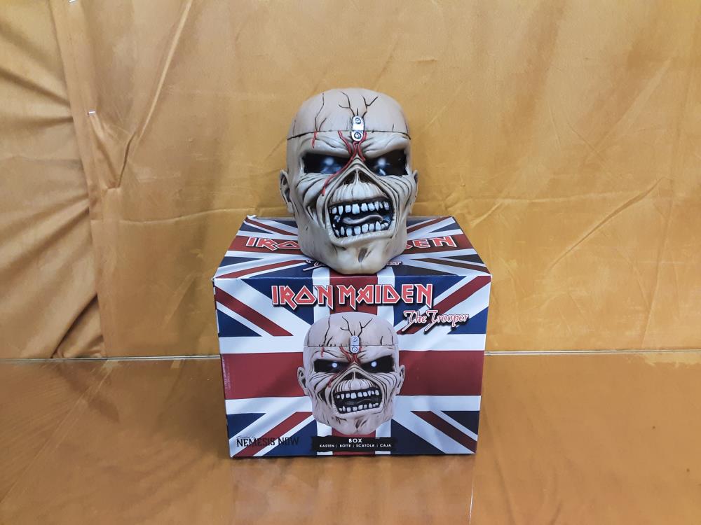 BOITE IRON MAIDEN POLYRÉSINE PEINTE MAIN