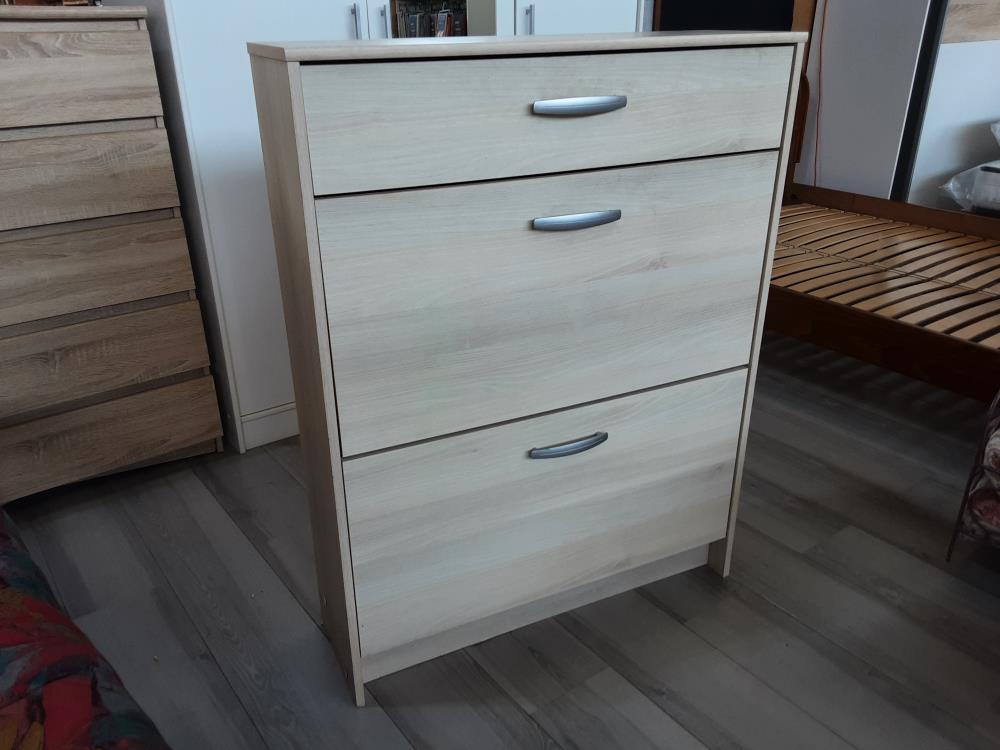 MEUBLE A CHAUSSURES  2 PORTES 1 TIROIR COLORIS BRUN CLAIR