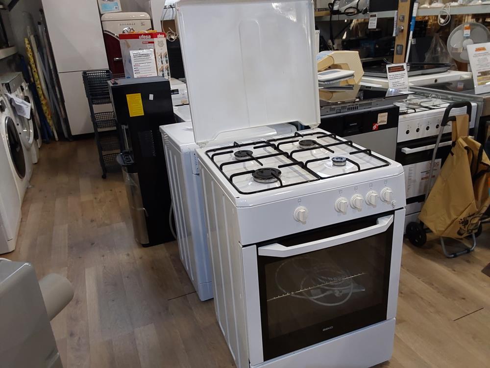 GAZINIERE BEKO  GAZ BOUTEILLE