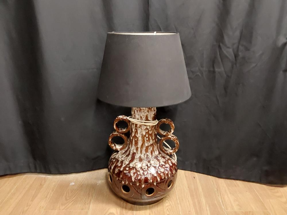 LAMPE TGM ANNÉES 50 ÉCLAIRAGE PIED - ABAT JOUR NOIR