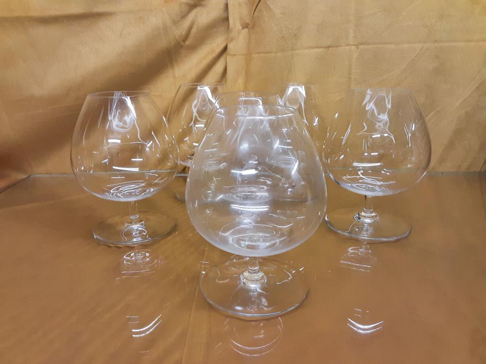 LOT DE 6 VERRES A COGNAC CRISTAL DE BACCARAT