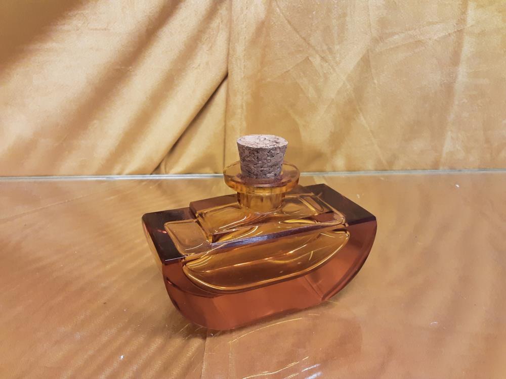 FIOLE EN CRISTAL AMBRÉ