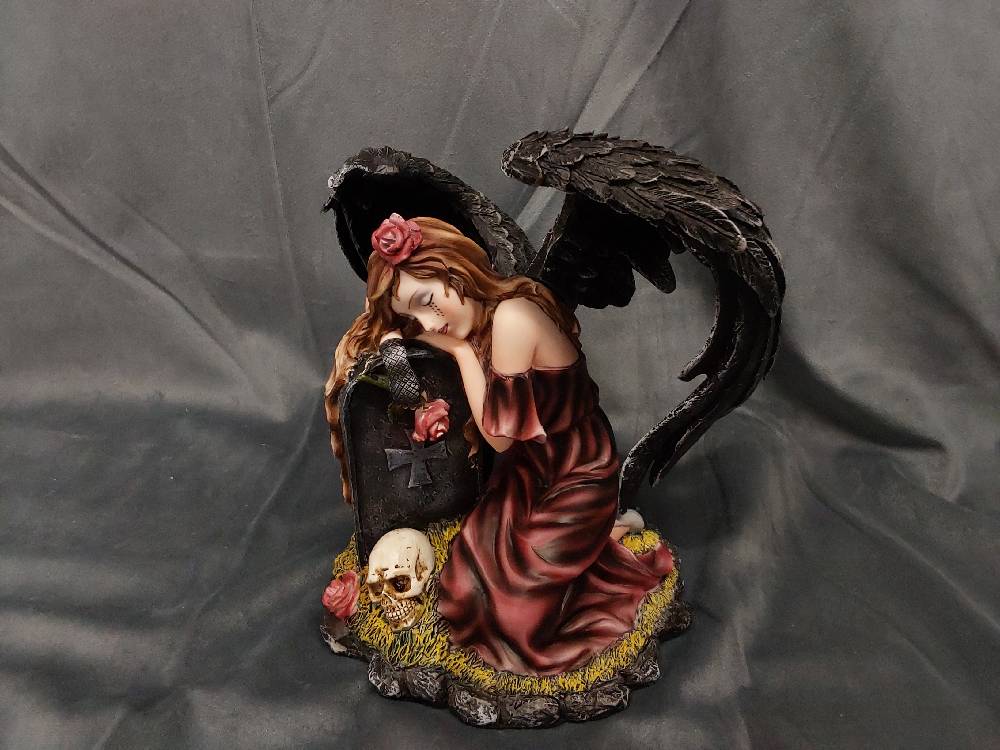 FEE VIOLETTE/TOMBE TETE DE MORT 19 X 20CM (AN-130-A)