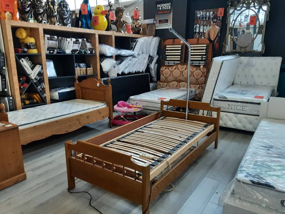 LIT MÉDICALE ELECTRIQUE 90 X 200