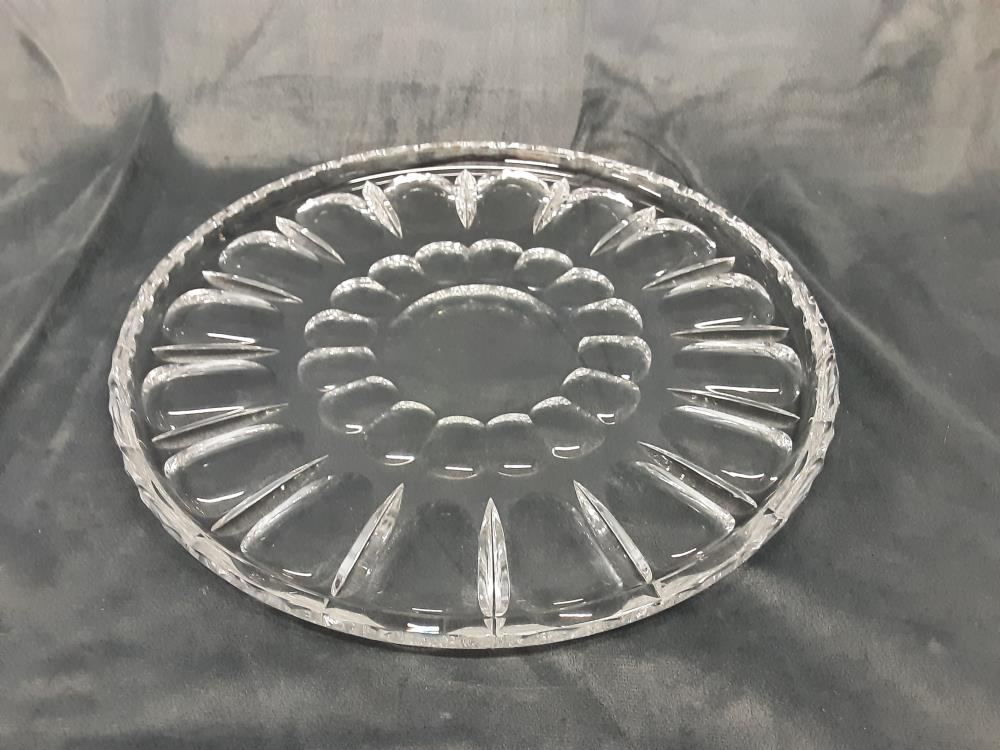 PLAT A TARTE EN CRISTAL