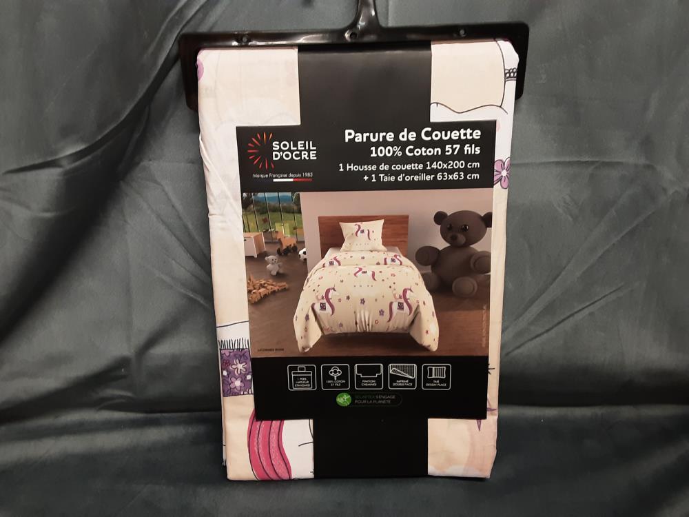 PARURE EN COTON LICORNES ROSES (HOUSSE DE COUETTE 140X200CM + 1 TAIE OREILLER) (633803)