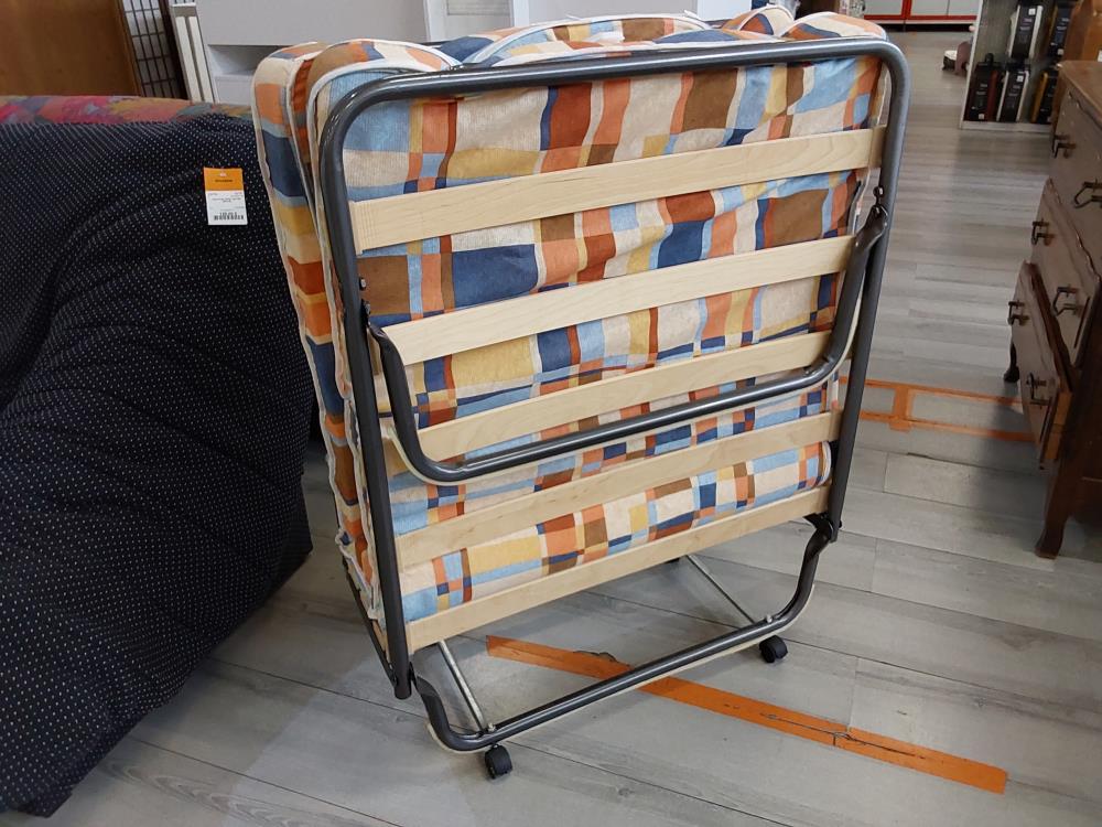 LIT D'APPOINT PLIABLE SUR ROULETTES 80X185