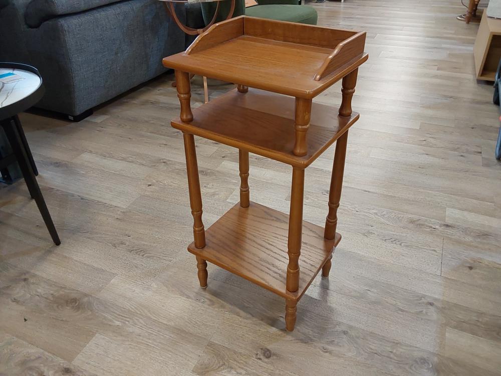 MEUBLE TELEPHONE 3 PLATEAUX COLORIS BRUN