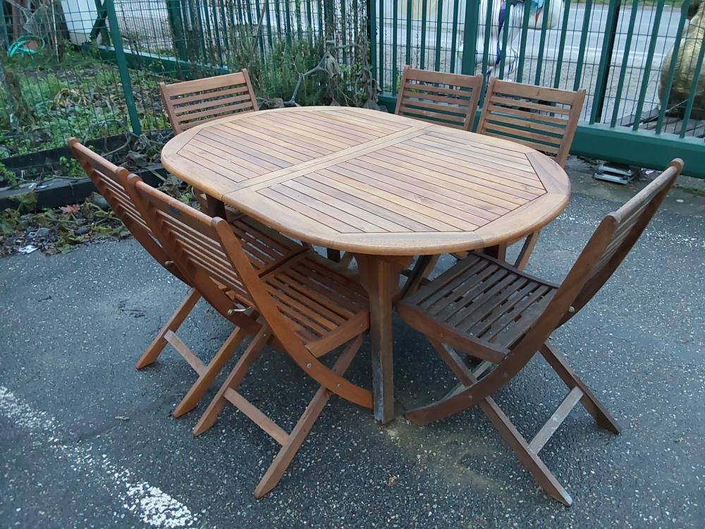 TABLE DE JARDIN OVALE 1 ALLONGE+6 CHAISES EN TECK