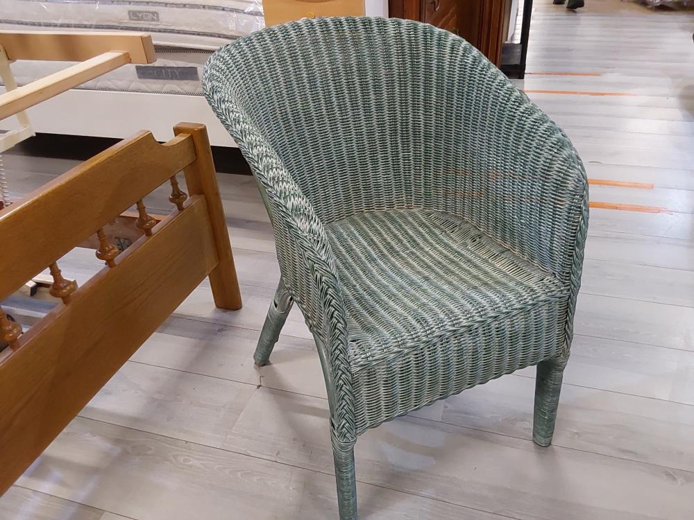 FAUTEUIL OSIER  COLORIS VERT