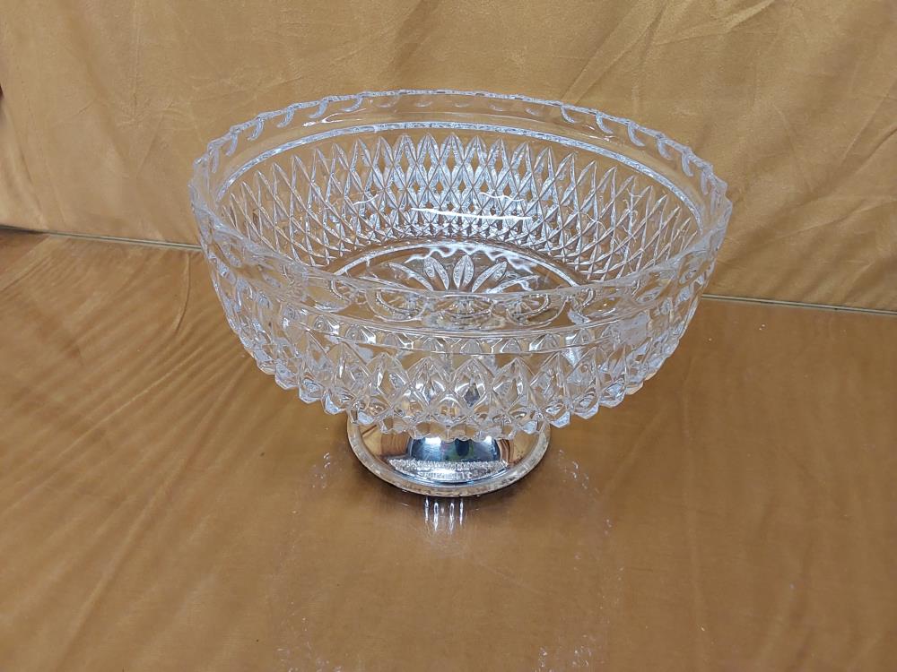 COUPE A FRUITS EN CRISTAL PIED M.A