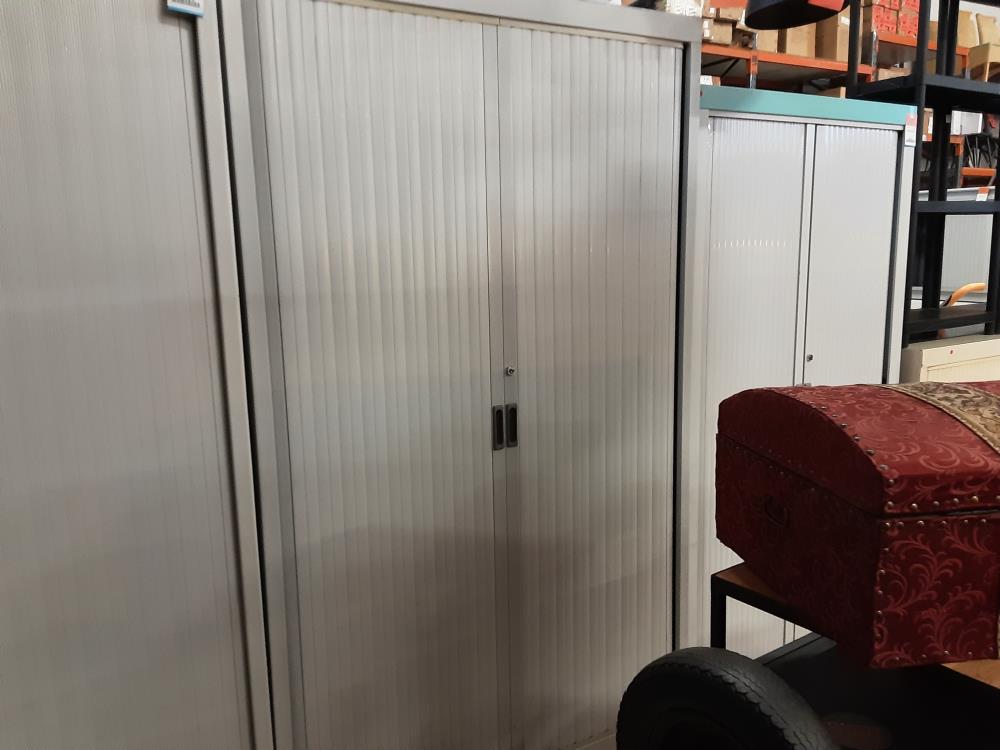 ARMOIRE METAL RIDEAUX 5 ETAGERES SANS CLEF DOSSIERS SUSPENDUS