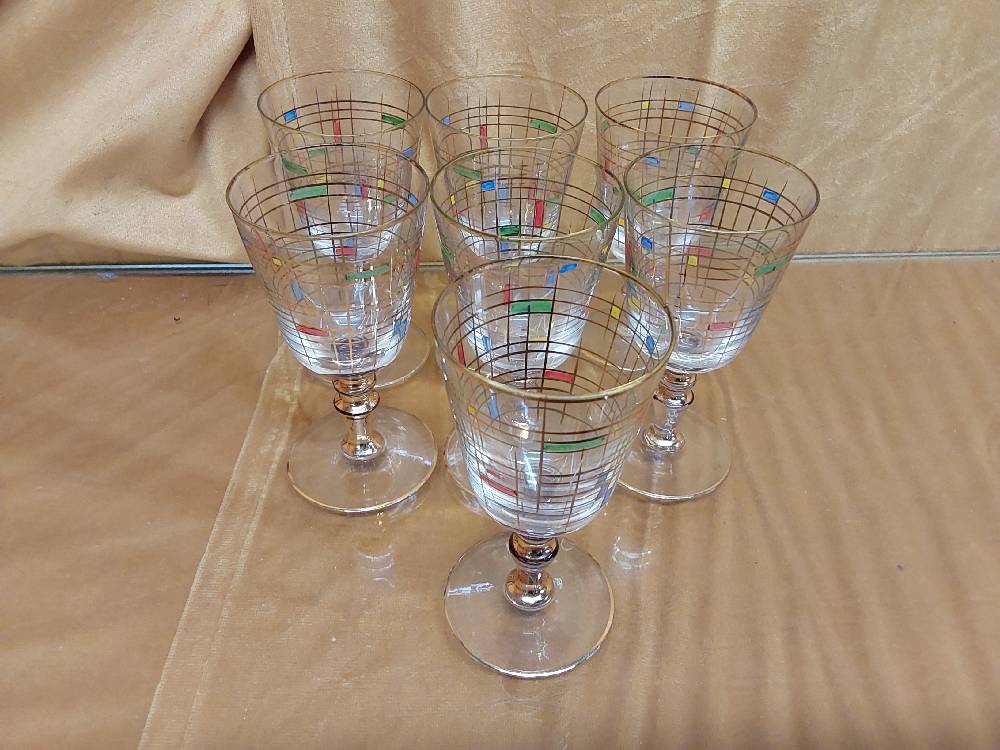 LOT DE 7 VERRES VINTAGE