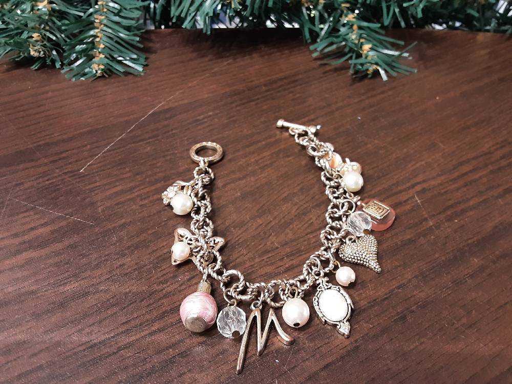 BRACELET AVEC  DIFFERENTS SUJETS